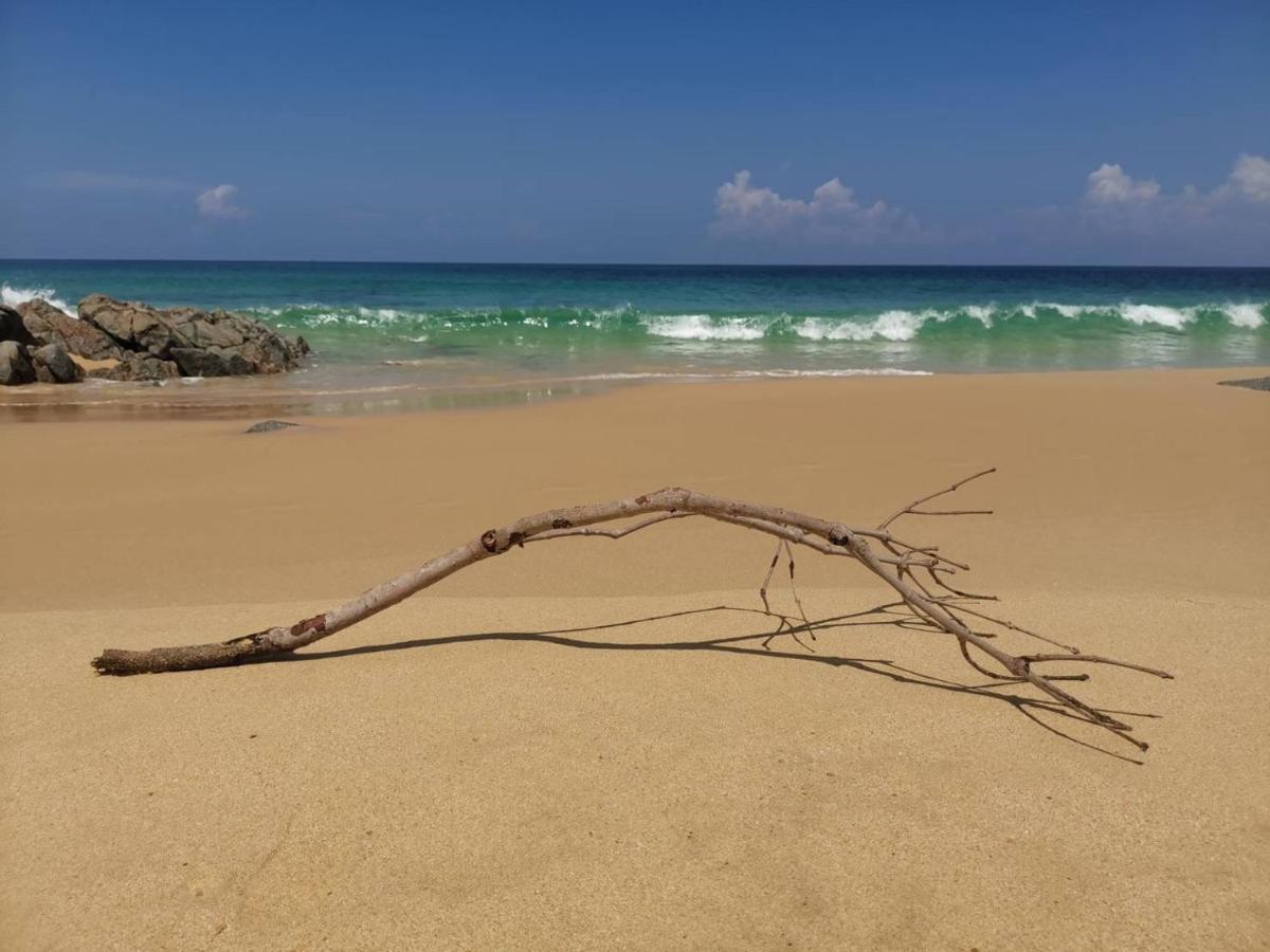 Sealord Naithon Beachfront Villa Dış mekan fotoğraf