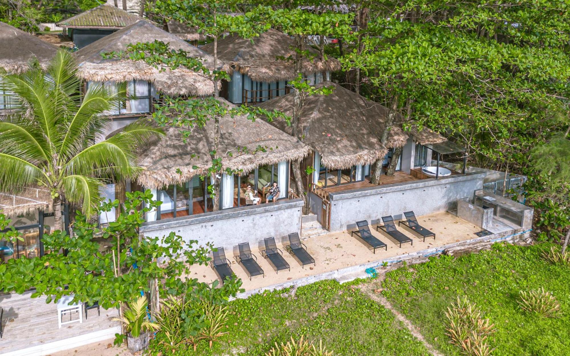 Sealord Naithon Beachfront Villa Dış mekan fotoğraf